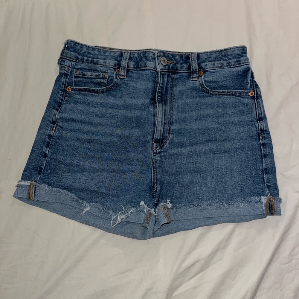 American Eagle Outfitters Mom Jean Shorts